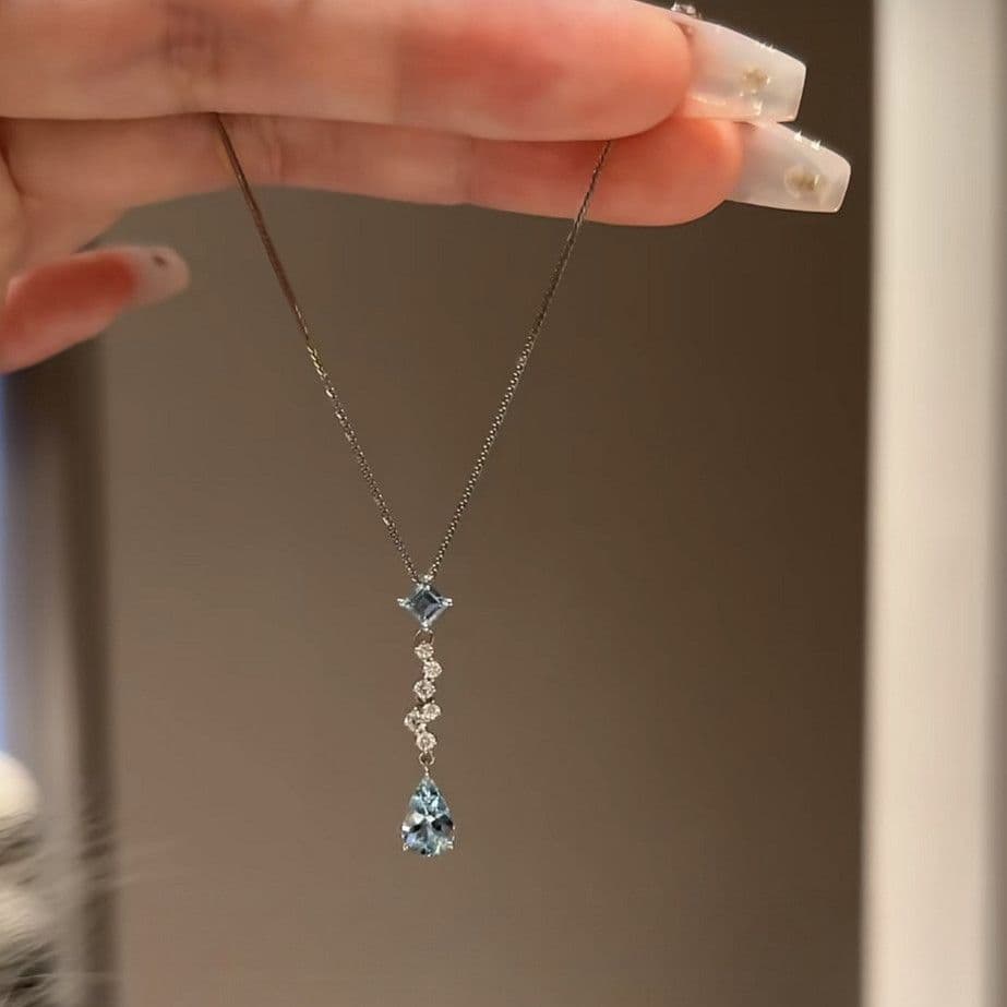 Colar "Lágrimas do Oceano" com pingente em forma de gota de água azul-água para mulheres, estilo ins, luxo leve, de nich