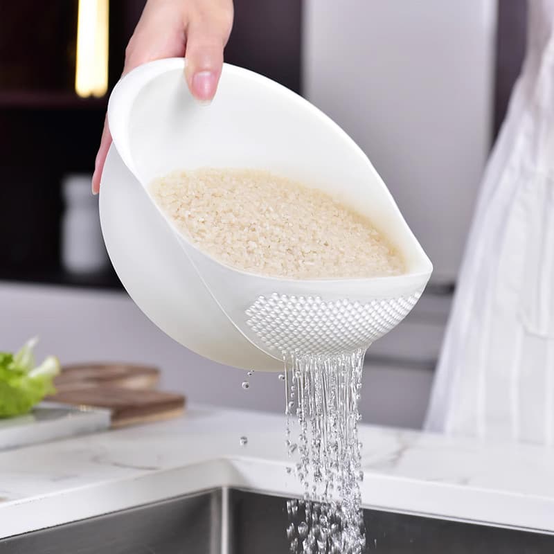 Peneira de lavagem de arroz doméstica Copo de lavatório de arroz Ferramenta útil Cesta de lavagem de arroz Coador Tigela