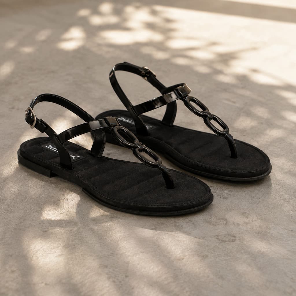 Sandália Feminina com Elos Decorativos Tiras Delicadas