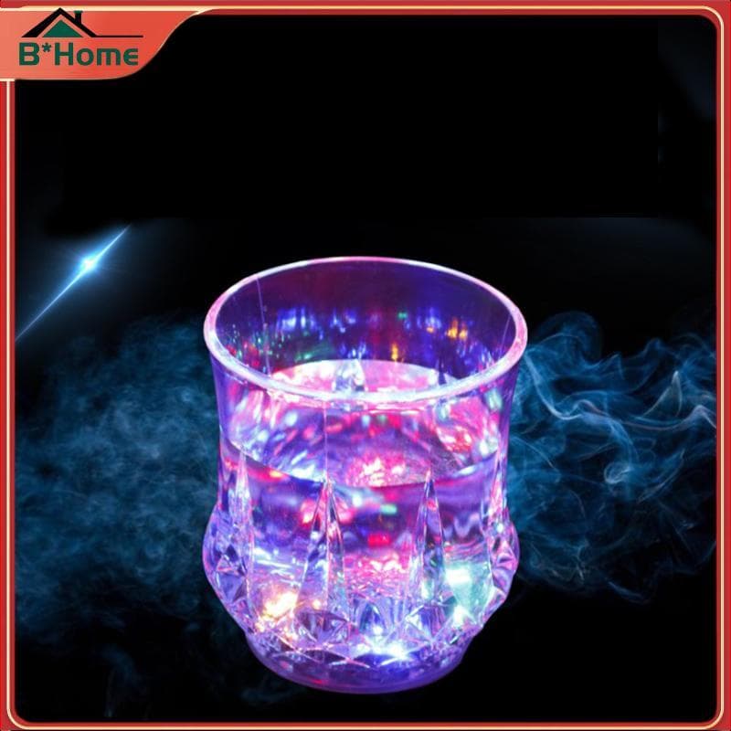 BHTH Creative Light Up LED Copos Piscando Automático Canecas Mudança De Cor ~