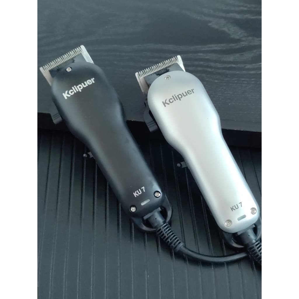 Novo estilo máquina de cortar cabelo com cabo de alta potência máquina de cortar cabelo elétrica Plug-In adulto crianças