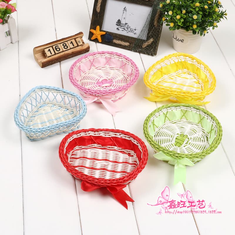 Plástico Rattan tecido cesta de armazenamento artigos diversos do agregado familiar Mini pequena cesta de armazenamento