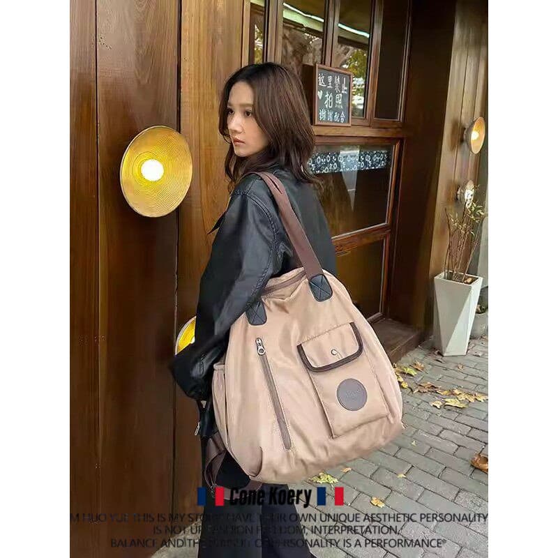 Zhao Zhao Zhaoyi Mesmo Estilo Mochila Feminina Mochila de Viagem Grande Capacidade Outing Viagem de Curta Distância