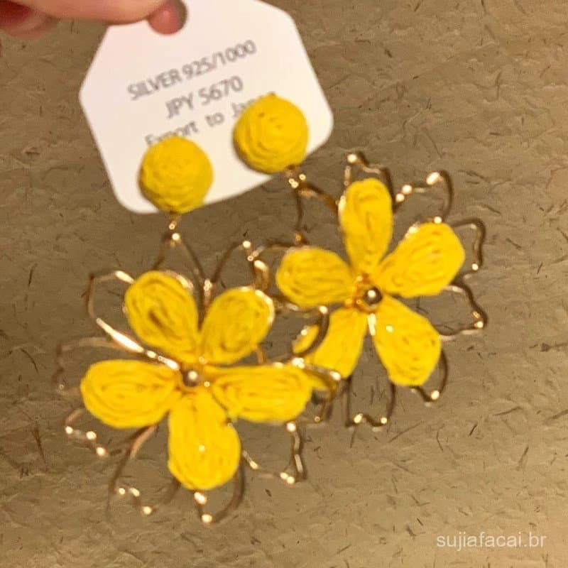 Brincos de girassol amarelo boêmio ráfia tecido moda férias estilo brincos