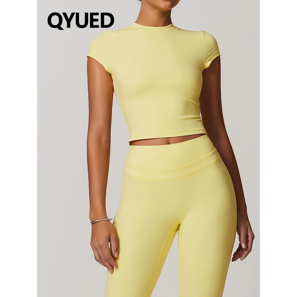 Europeu americano curto esportes roupas de yoga feminino escovado elástico apertado yoga de manga curta correndo Fitness