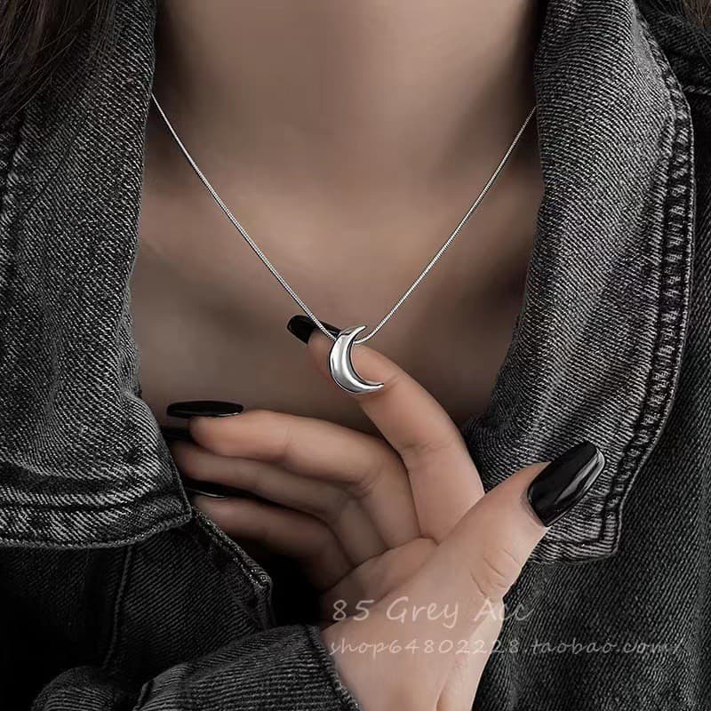 Simples versátil menisco colar feminino na moda 2023 novo ins estilo legal moletom corrente na moda clavícula corrente