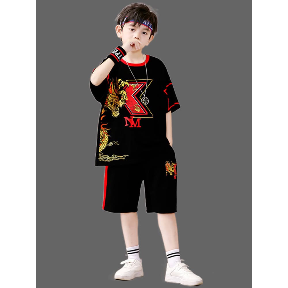 Camiseta masculina grande 2026 novo estilo K versão coreana roupas infantis meninos verão terno de manga curta verão rou