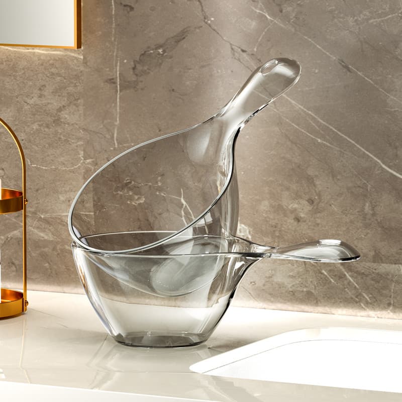 2024 novo estilo cozinha colher de água doméstica plástico transparente grande Shampoo engrossado inquebrável alça longa