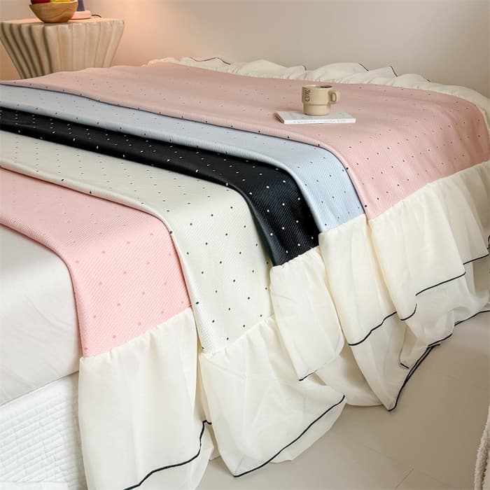 Doce Série Sonho Alto Grama Peso PE Tridimensional Jacquard Esteira Elegante Renda Cama Saia Casa Seda Gelo Macio