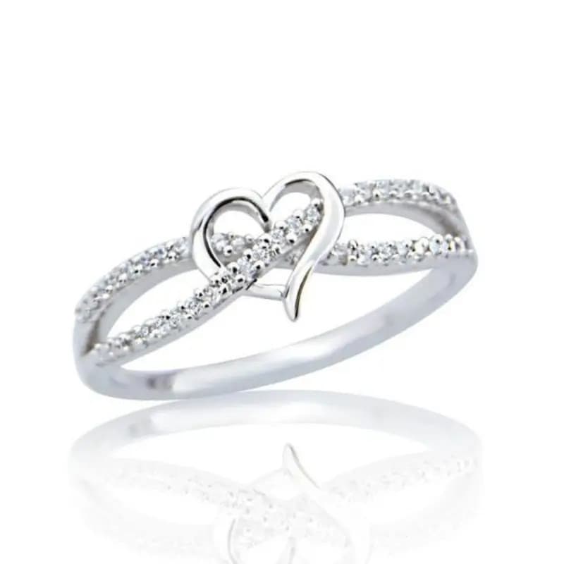 Anel de microconjunto de luxo com luz de amor infinito cruzado com nó