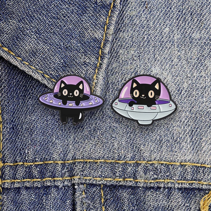 UFO Space Black Cat Esmalte Broche Moda Acessórios De Roupas Mochila Crachá Joias Presente