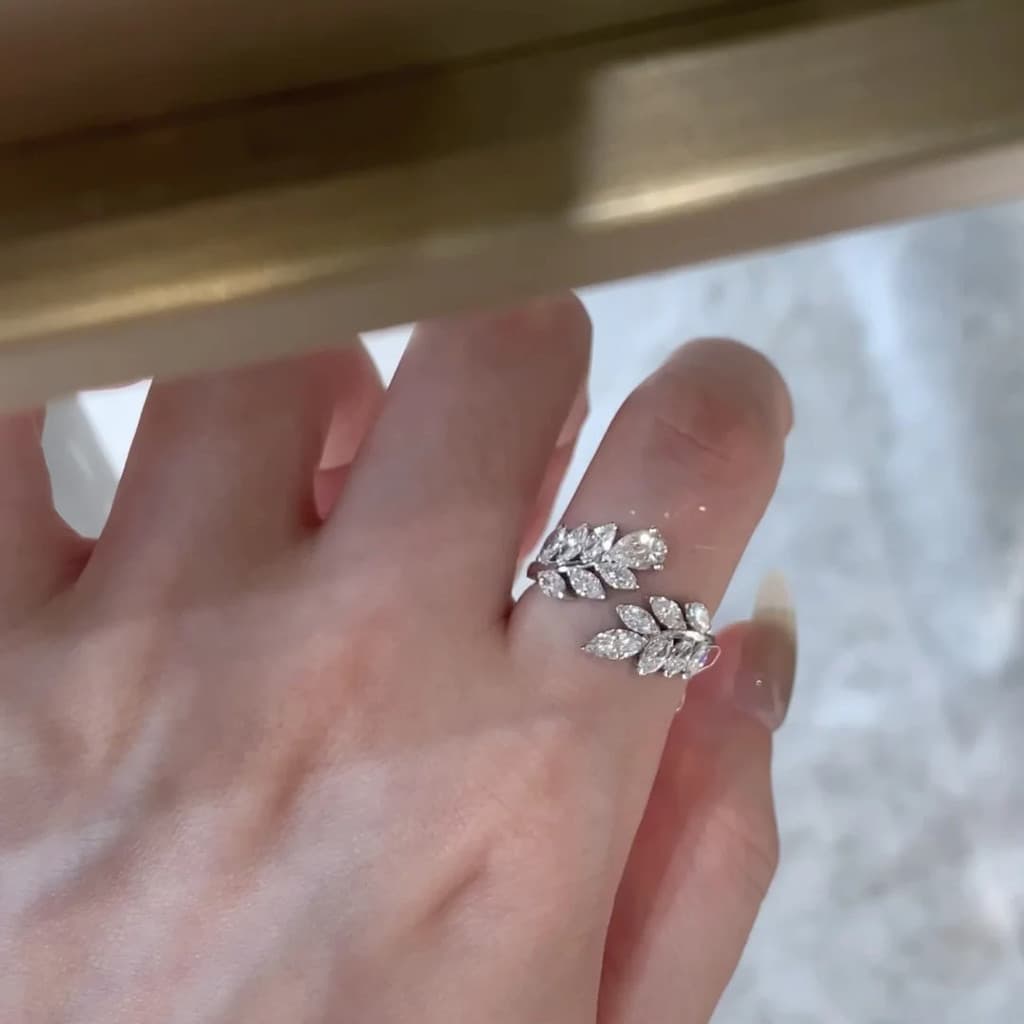 Europeu americano ins novo estilo cheio de diamante trigo orelha pena anel feminino
