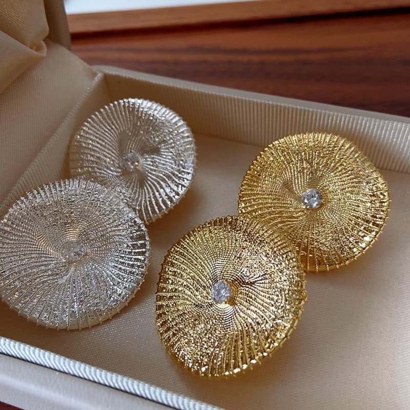 Brincos de Argola de Cristal Texturizado Ondulado Dourado XEUW