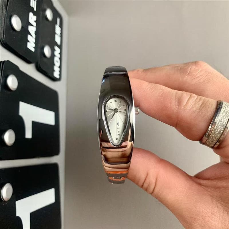 Millennium Retro nicho Design em forma especial moda masculina feminina estilo único Medieval em forma de gota ins estil