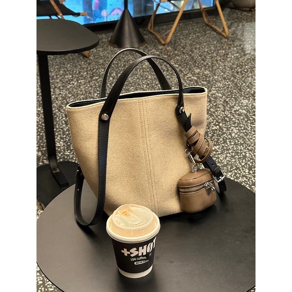 bolsa transversal feminino bolsa feminina Bolsa balde de grande capacidade feminina 2026 novo estilo luz luxo nicho high