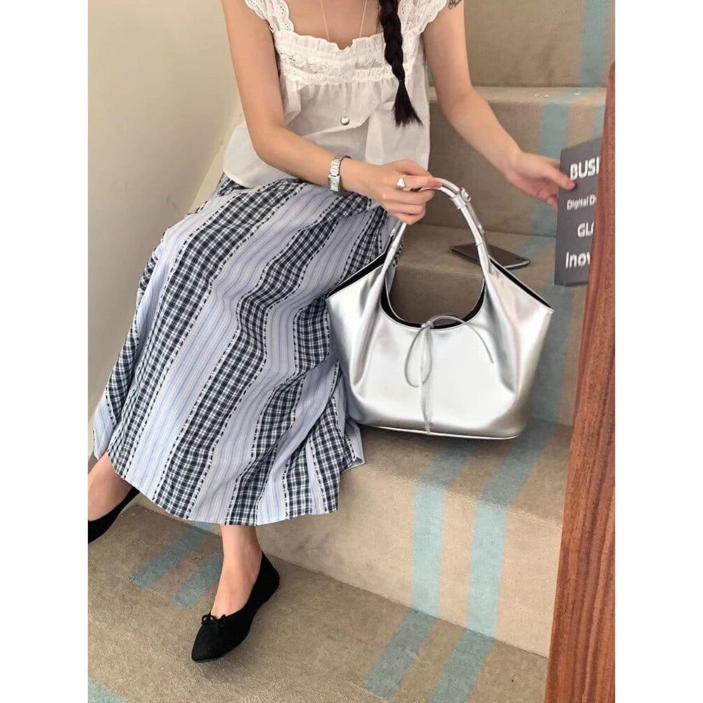 bolsa feminina Bolsa Prata portátil sacola feminina grande capacidade 2026 novo estilo verão luz luxo nicho High-End Com