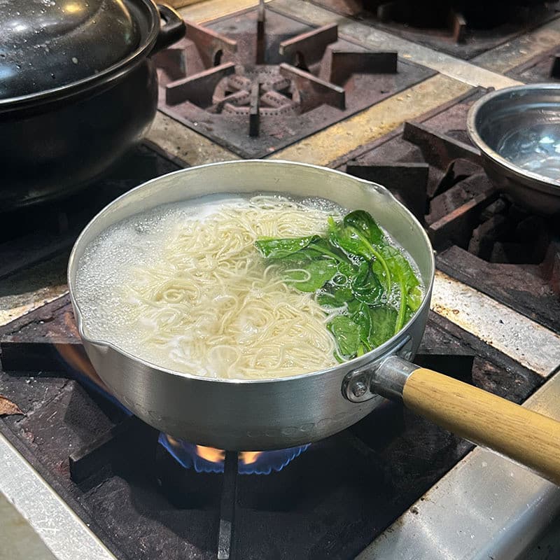 [Estoque pronto] Barra de lanche comercial Panela de neve dedicada Panela de sopa de alumínio com alça única Panela de l
