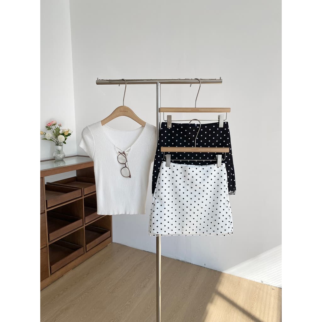 Branco Polka Dot saia feminina verão 2026 novo estilo cintura alta a linha elegante Hip-embalado saia pequena saia mais