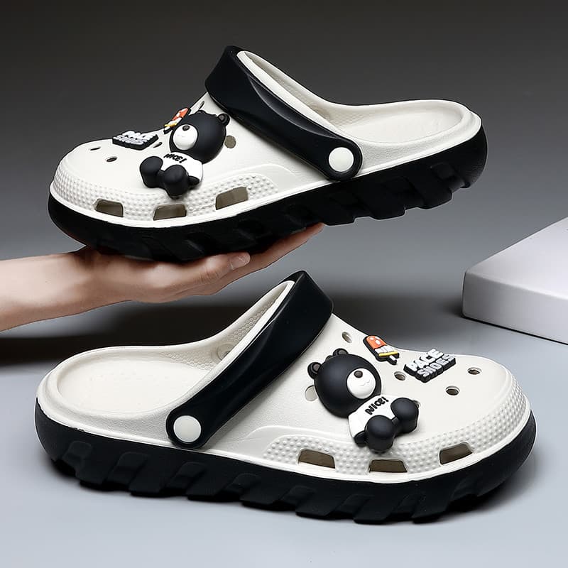 Pequeno urso buraco sapatos masculinos verão exterior Wear 2026 novo estilo casa sandálias antiderrapantes chinelos Baot