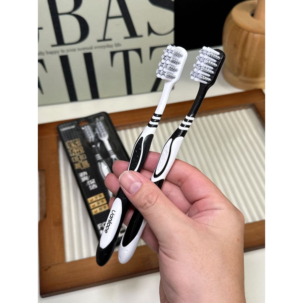 [Pacote de 2 unidades] Escova de dentes masculina dedicada para remover manchas de fumaça Cerdas médias e duras Super du