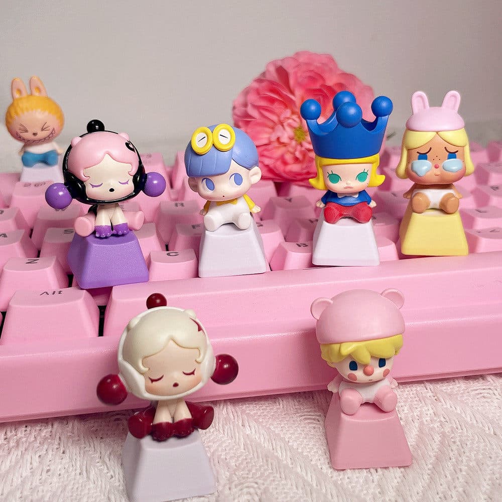 Genuíno Pop Mart postura sentada teclado mecânico keycap eixo cruz SP coroa keycap decoração de mesa presente dar