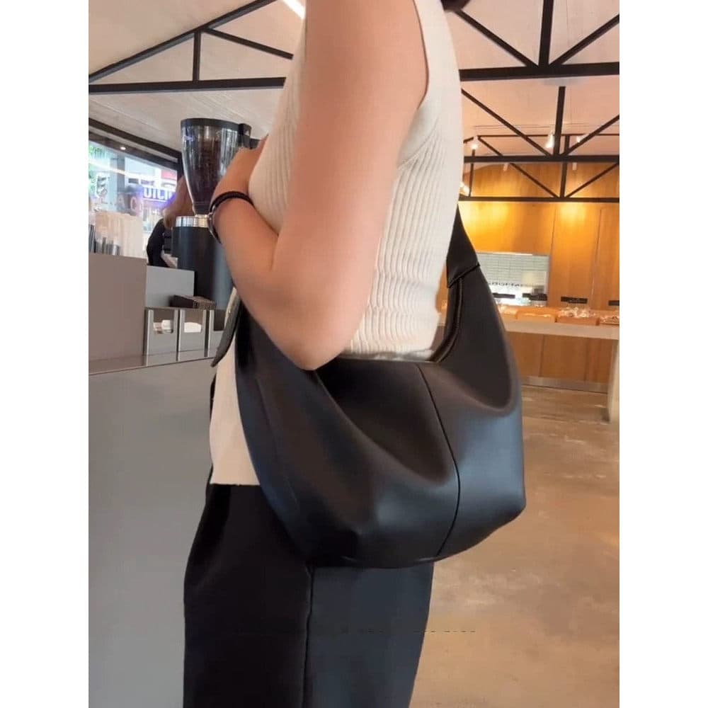 bolsa feminina bolsa transversal feminino Bolsa feminina 2026 novo estilo de grande capacidade preto couro macio bolinho