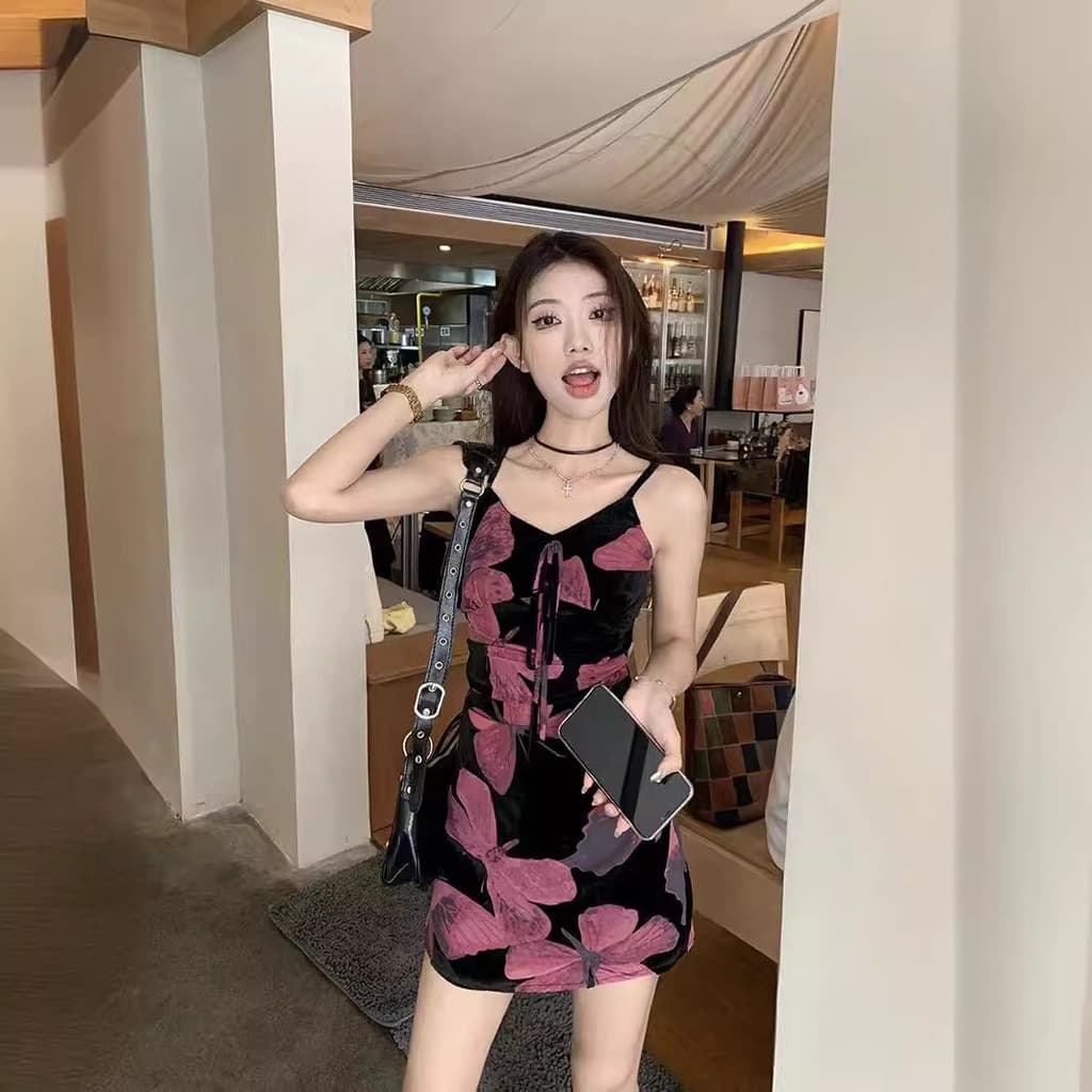 Retro borboleta estilingue vestido feminino verão fino-ajuste cintura estreita temperamento Hip saia longa sem mangas