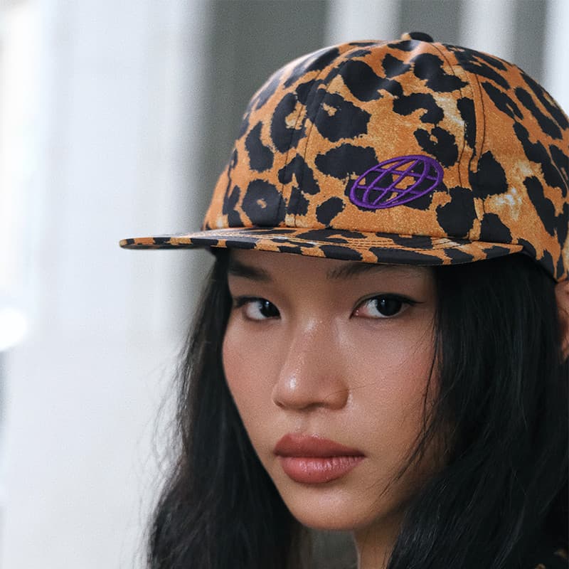 OFFWINTER OFW Space Series Boné de beisebol com estampa de leopardo e aba plana