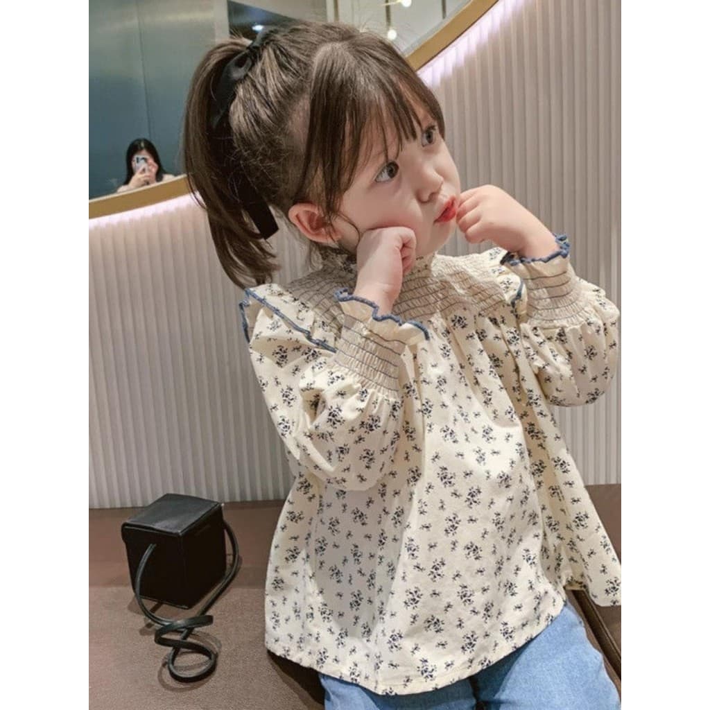 Meninas moda camisa crianças Floral T camisa interior exterior usar versão coreana de manga comprida topo gola de renda