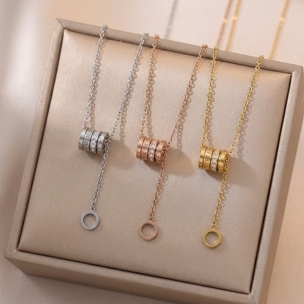 Colar Feminino de Aço Titânio, Novo, Simples e Elegante, com Design Compacto, Detalhe de Borla, Estilo Celebridade da In