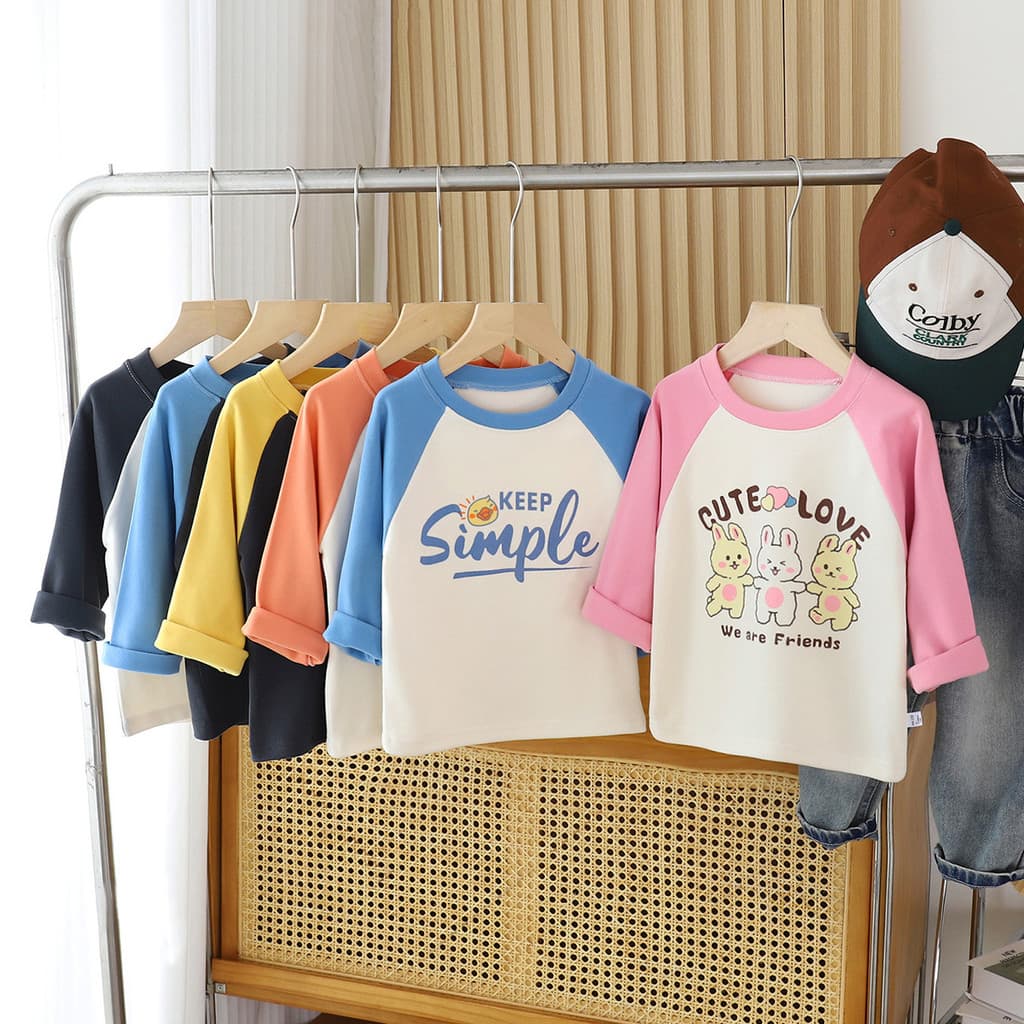 Novo estilo infantil alemão veludo manga comprida camiseta outono quente meninos meninas bebês classe um topo dos desenh
