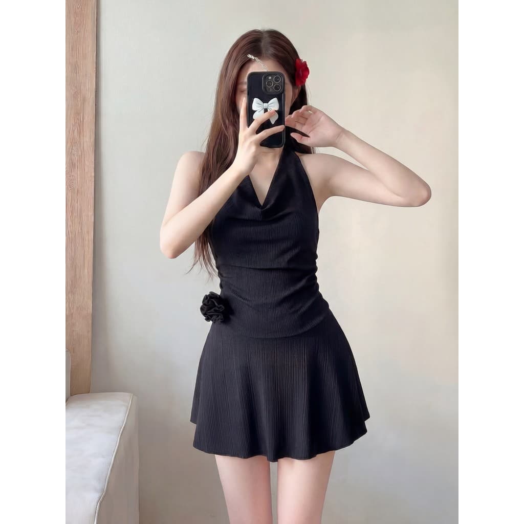 Maiô feminino conservador de uma peça 2026 novo estilo High-End sentimento bonito ligeiramente gordo menina Plus Size ad