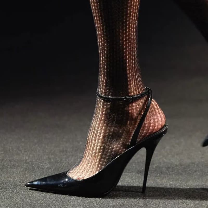 Salto alto high-End francês preto salto alto não cansado temperamento apontou salto Stiletto europeu americano Baotou fi