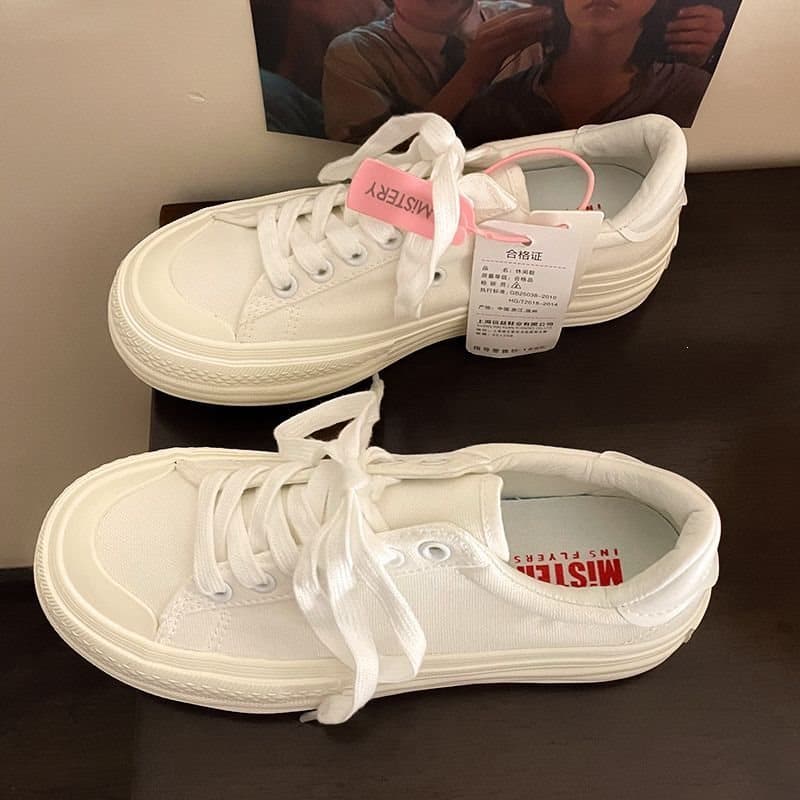 2023 novo estilo leve resistente ao desgaste sapatos de lona estudantes do sexo feminino versão coreana All-Match sapato
