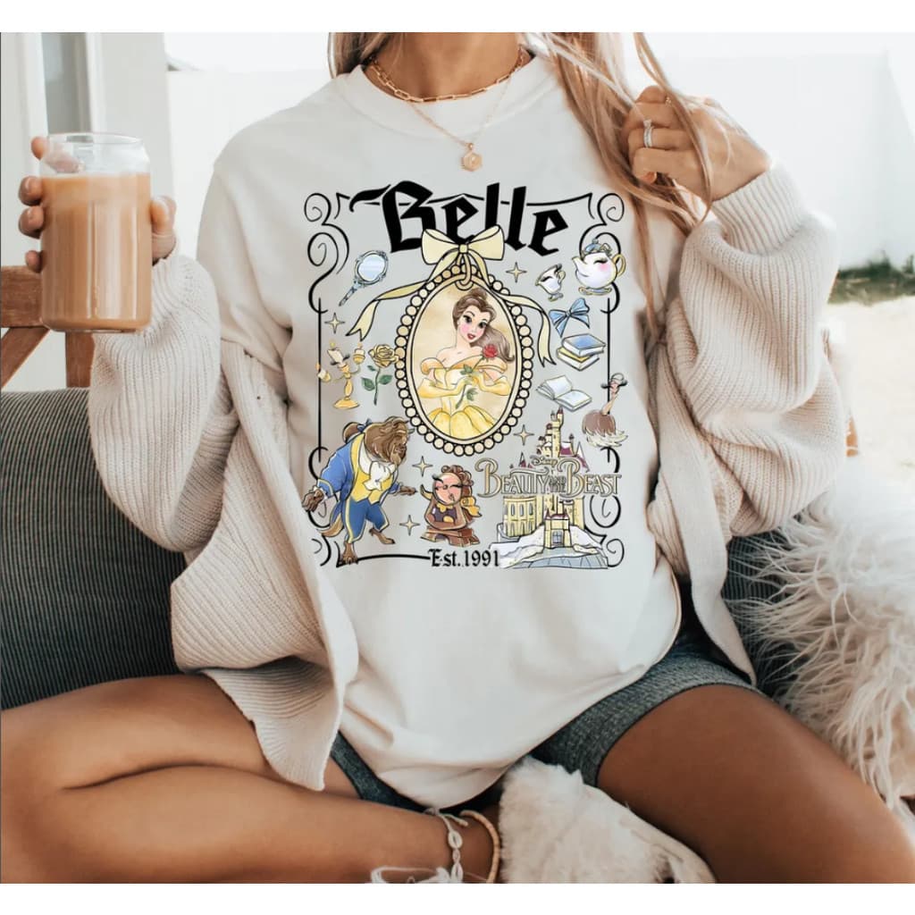 Camiseta Feminina Casual Grande De Algodão Com A Bela E Os Personagens De A Bela E A Fera