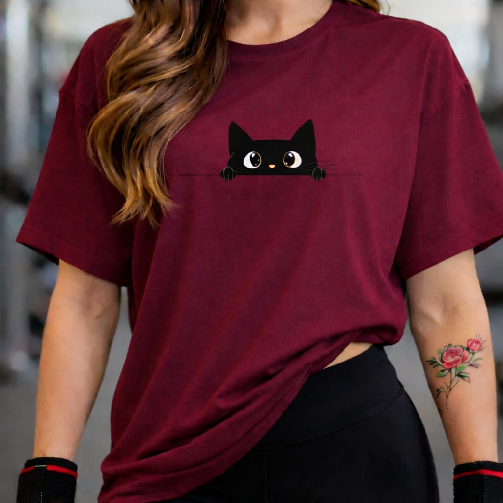 Camiseta Feminina 100% Algodão Premium Estampada Gatinho Curioso Casual Confortável Moda