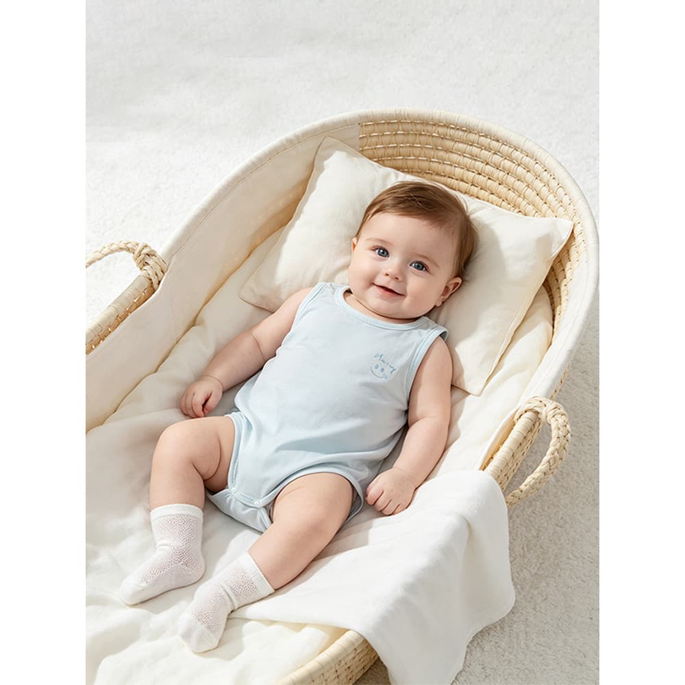 Bebê macacão verão estilo fino Lyocell sem mangas triângulo macacão bebê respirável colete curto escalada pijamas verão