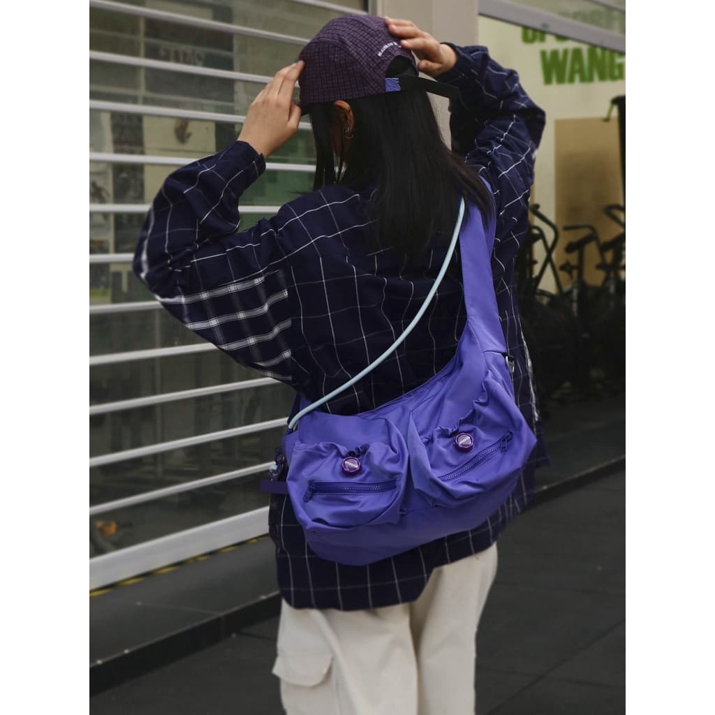 OFFWINTER Space Series Rocket Stray Bag Roxo Bolsa de Ombro Nicho Design Commuter Messenger Bag Homens Mulheres