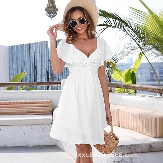 Novo Vestido Mini Feminino de Verão 2026 com Decote em V, Elegante, de Alta Qualidade, Plissado e com Cintura Marcada