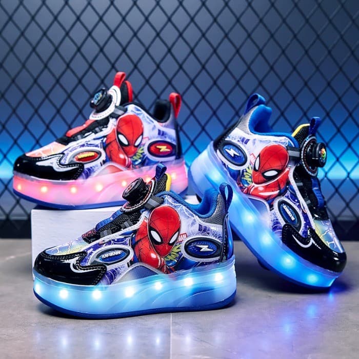 Crianças Homem-Aranha Quatro Rodas Transformando Brinquedo Patins Oito De Carregamento Luminoso Sapatos De Patinação Em