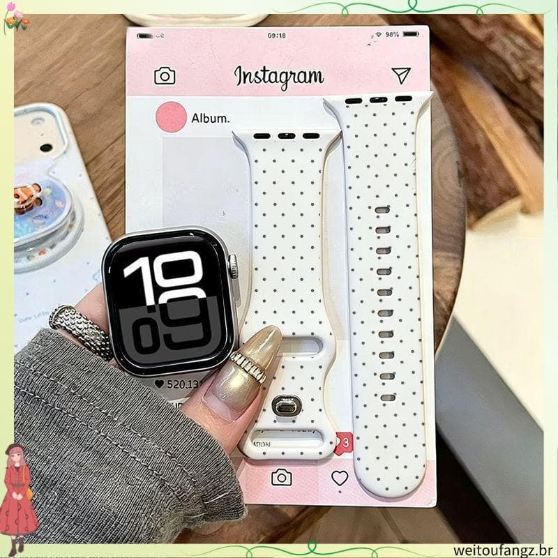 Bolinhas pretas adequadas para pulseira de relógio Apple iwatchsS11/10/9 Silicone AppleUltra3 White SE