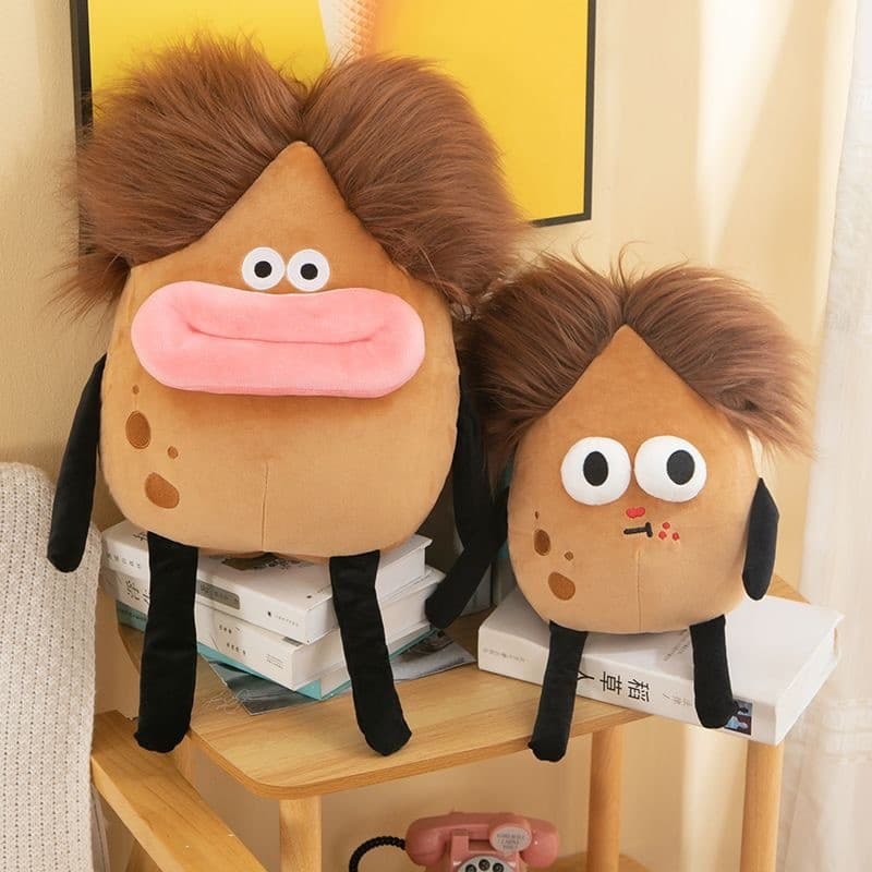 2026 novo estilo feio bonito pele frita batata Jun brinquedo de pelúcia boneca pequeno livro vermelho engraçado salsicha