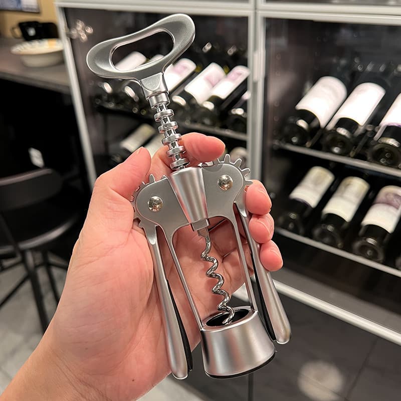 Este é Super fácil de usar! Saca-rolhas de vinho multifuncional saca-rolhas de aço doméstico saca-rolhas