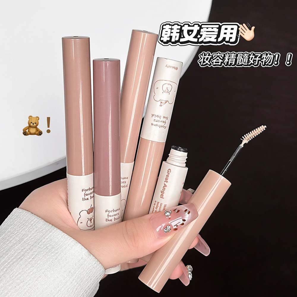 GreatAngel Matte Brown Bear Eyebrow Tint é suave e não forma grumos, com uma textura fina, semelhante a pêlos selvagens,