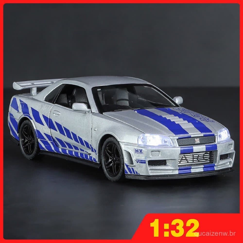 KLT 1 : 32 Nissan GTR R34 Metal Alloy Toys Car Modelo Veículo Diecast Para Meninos Simulação De Som Efeito Luz Hobbies