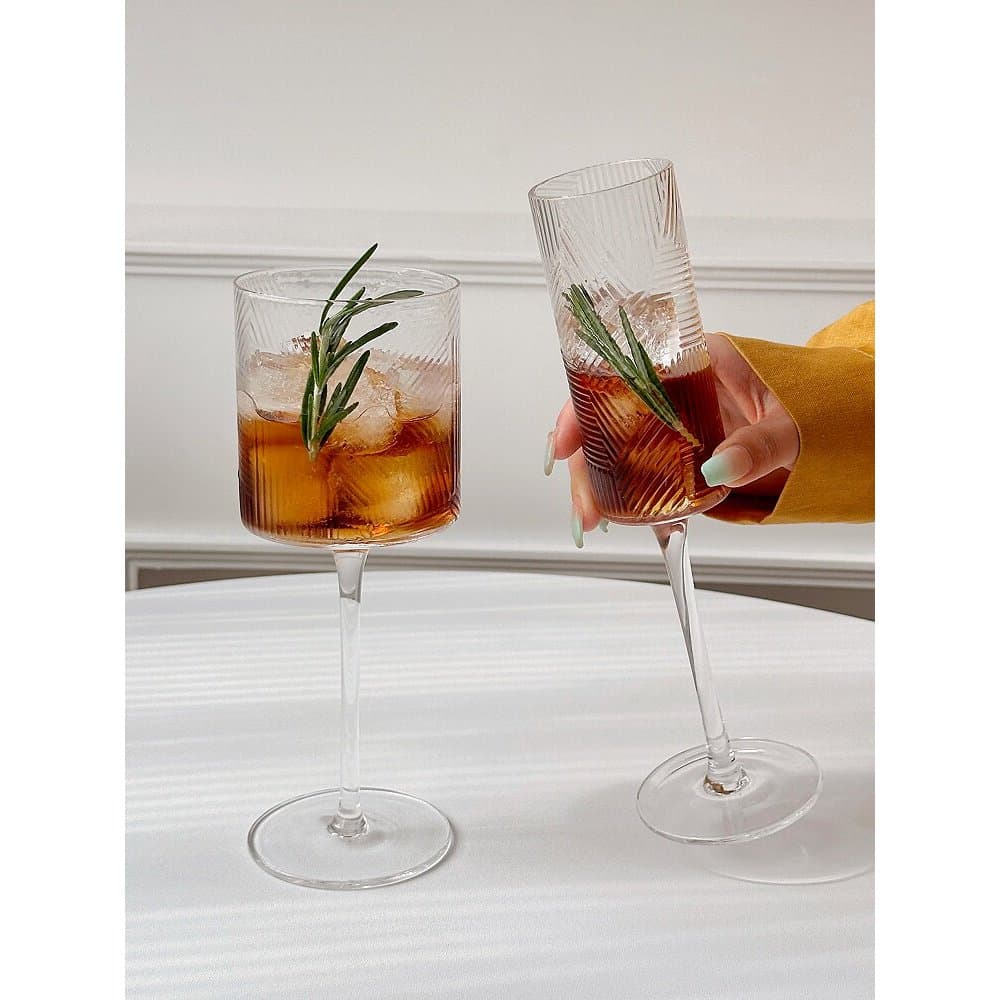 Nicho Retro em relevo taça reta ins estilo copo de champanhe de alto valor copo de vinho tinto copo de vinho doce d