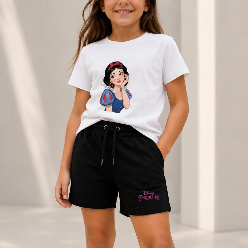 Kit Camiseta Infantil Branca de Neve Sete Anões Menina e Bermuda Moletinho