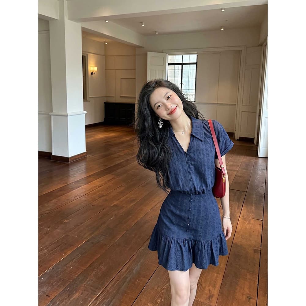 Tridimensional Jacquard redução de idade francês com decote em v vestido de manga curta feminino pequeno vestido francês