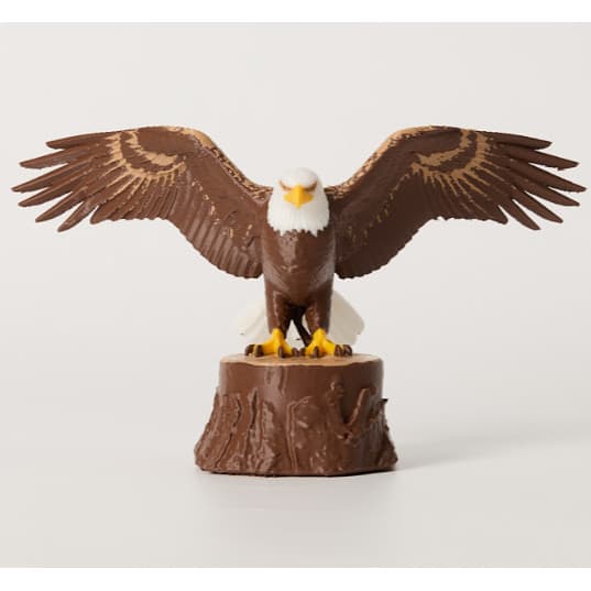 Águia Americana com Asas Abertas 3D | Escultura Decorativa em Base de Tronco | Impressão 3D