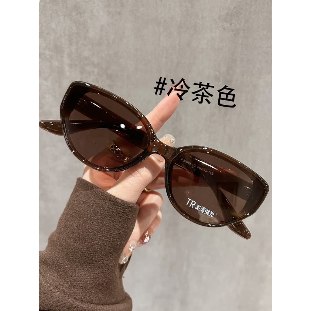 Óculos de sol olho de gato marrom feminino 2026 novo estilo High-End sentido Anti-ultravioleta Retro condução óculos de
